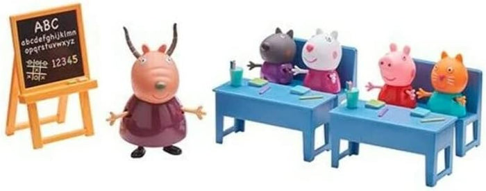 Peppa Pigs Classroom